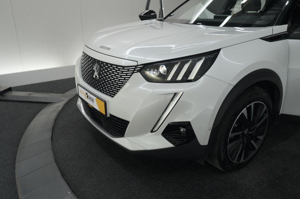 Peugeot E-2008 ev gt pack 50 kwh | schuif-/kanteldak | adaptieve cruise con