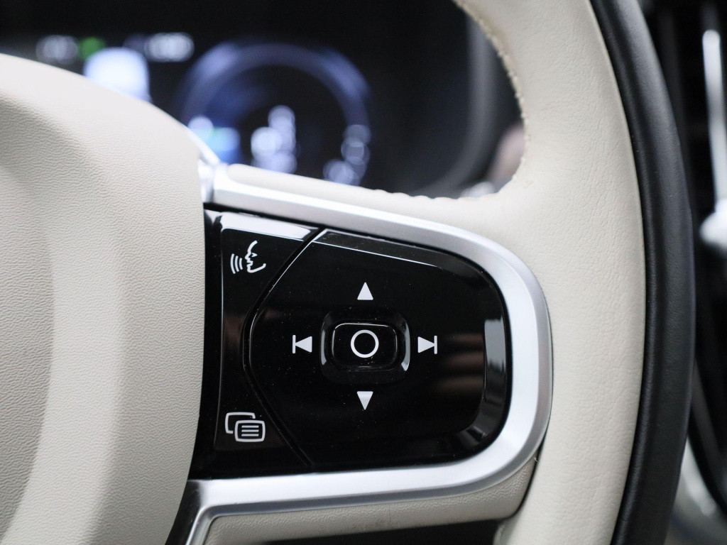 Volvo V90 2.0 t6 awd inscription | navigatie | apple carplay / android auto