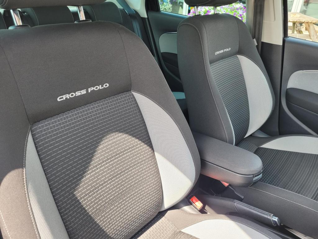 Volkswagen Polo 1.2 tsi cross