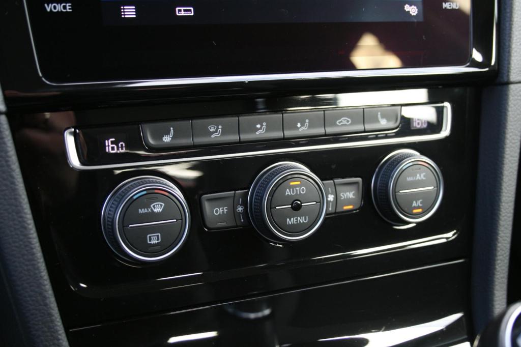 Volkswagen Golf variant 1.5 tsi highline