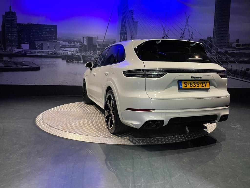 Porsche Cayenne 3.0 e-hybrid platinum edition*pdls*pasm*softclose*22inch*sp