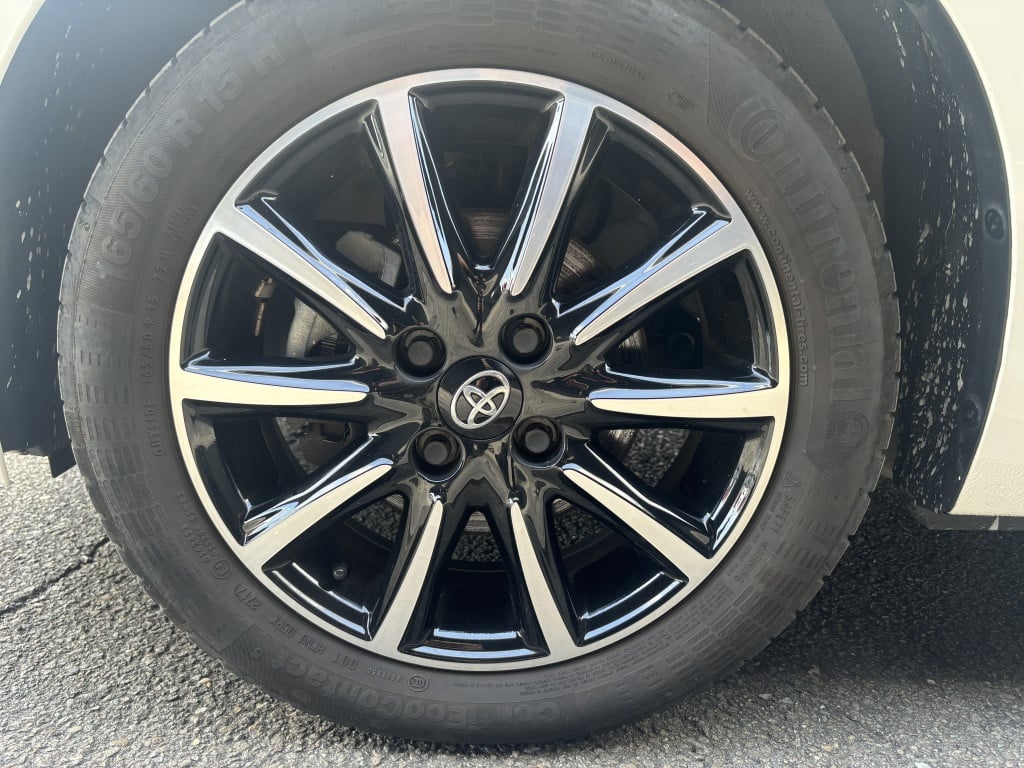 Toyota Aygo 1.0 vvt-i x-play // 1e eigenaar // 16.000km! //