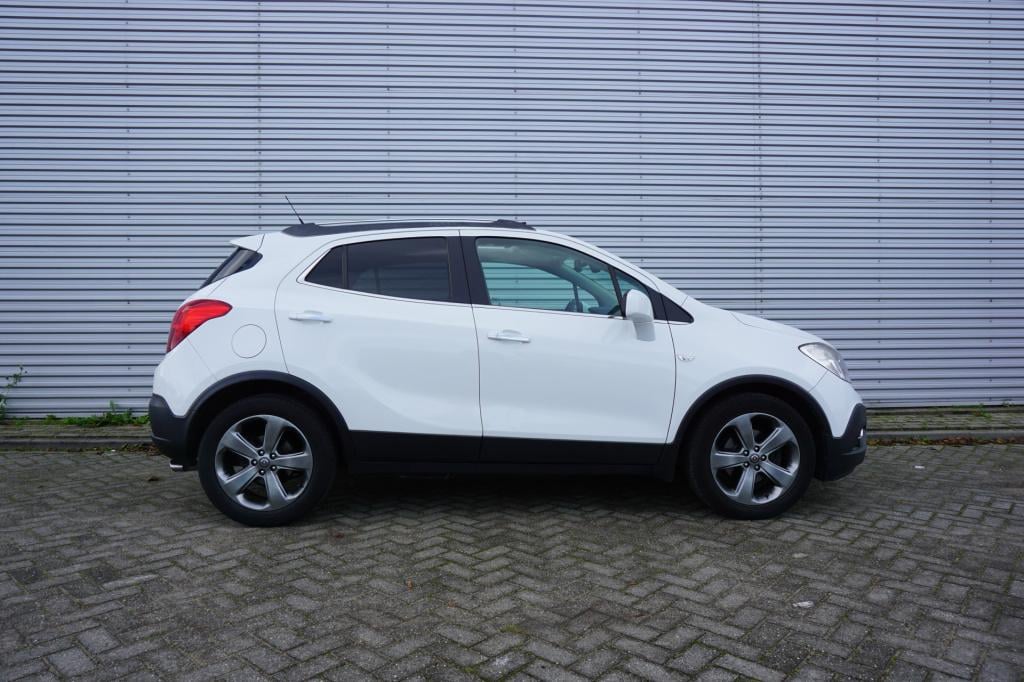 Opel Mokka 1.4 t cosmo automaat - airco / navi / cruise / camera / stoelver