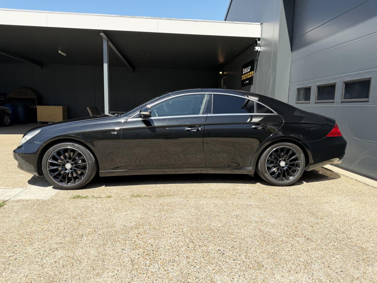 Mercedes-Benz CLS 3.5 Cls350 AUT 2006 Zwart Airco Apk