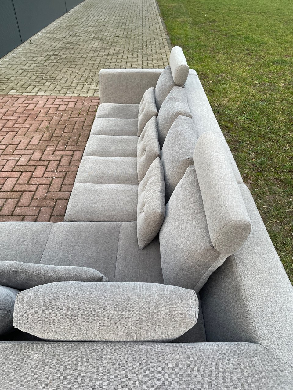 GRATIS LEVERING HEEL NL Montel Grijs Stoffen Hoekbank