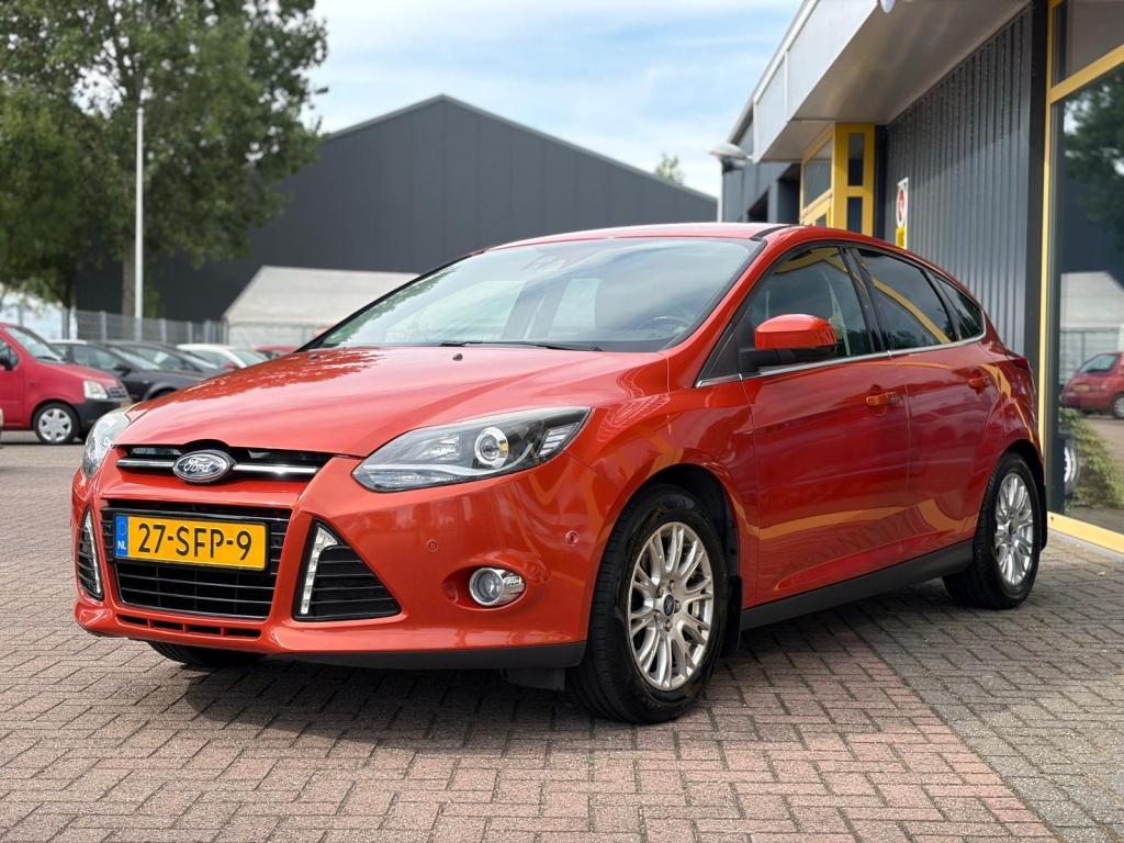 Ford Focus 1.6 ti-vct titanium