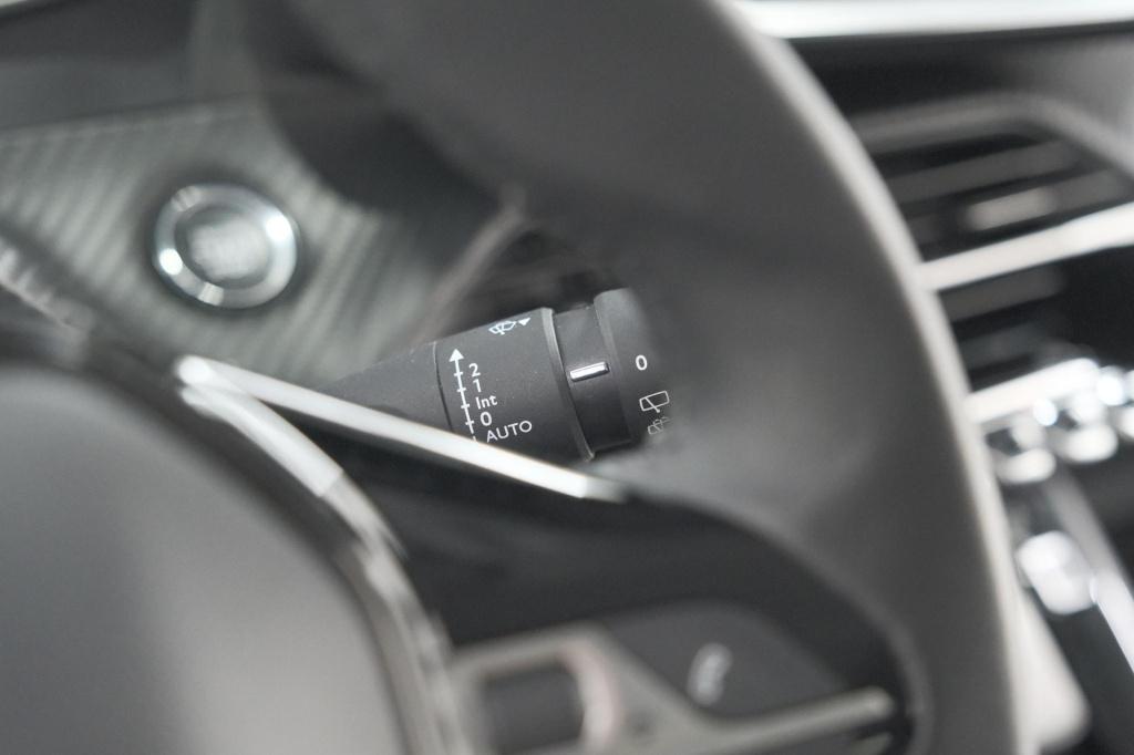 Peugeot 208 puretech 100 allure pack | nieuw model | apple carplay | parkee