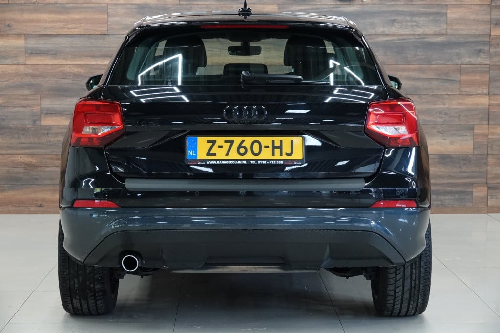 Audi Q2 30 tfsi | stoelverw. | leder | pdc |