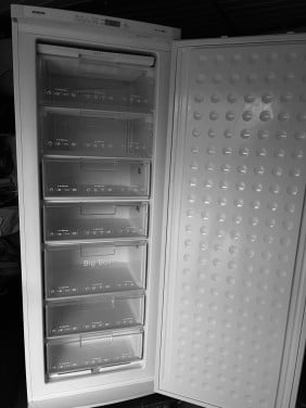 Siemens ruime vrieskast 175x65x65 cm. Inhoud  Vriezer 303 liter