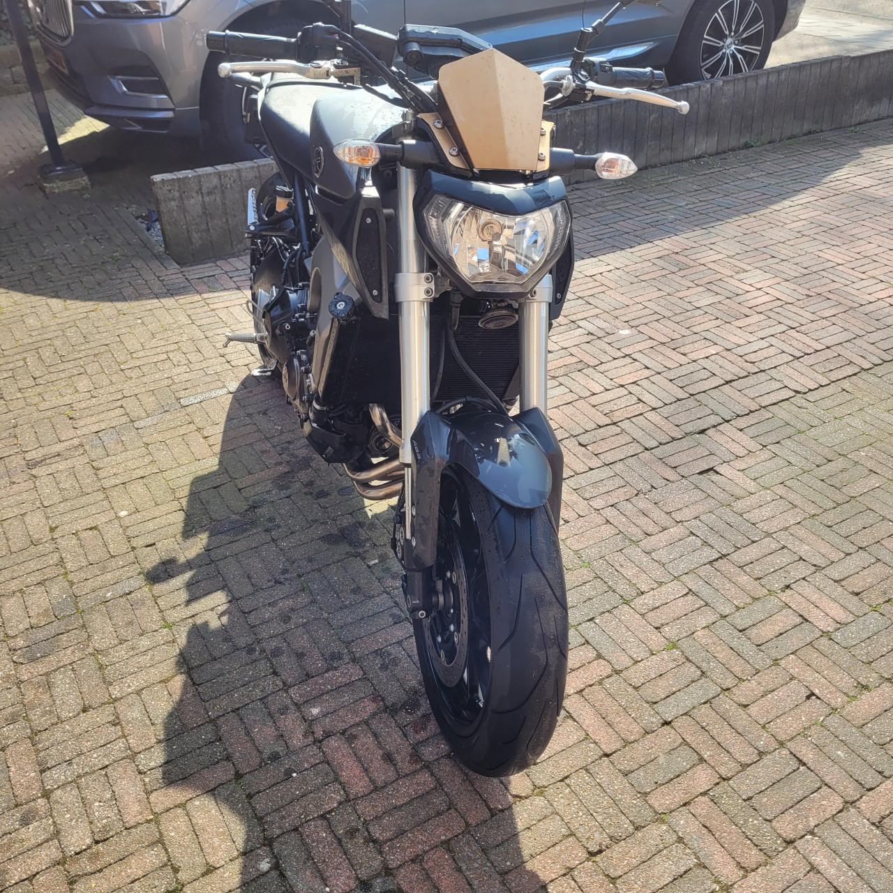 Yamaha mt 09