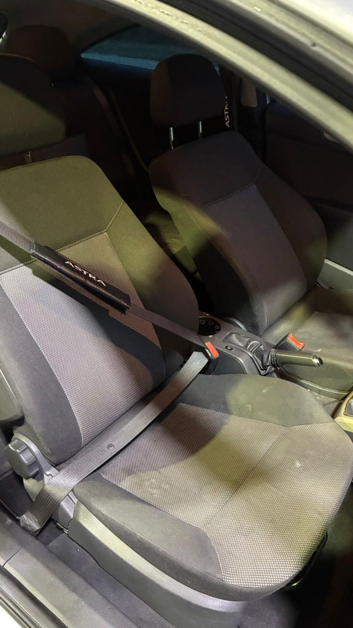 Opel Astra GTC 1.6 Business