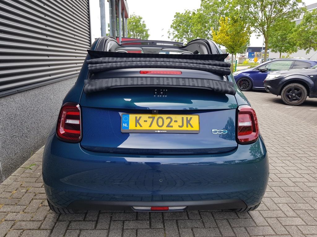 Fiat 500e cabrio la prima 42 kwh