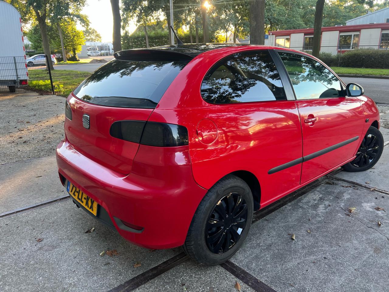 Seat Ibiza 1.4-16V Stella Airco/Cruise Jaar apk