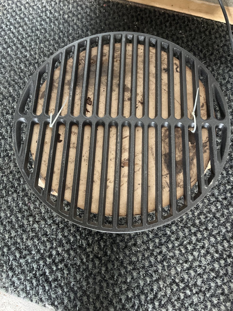BBQ ( confector Green Egg maat S )