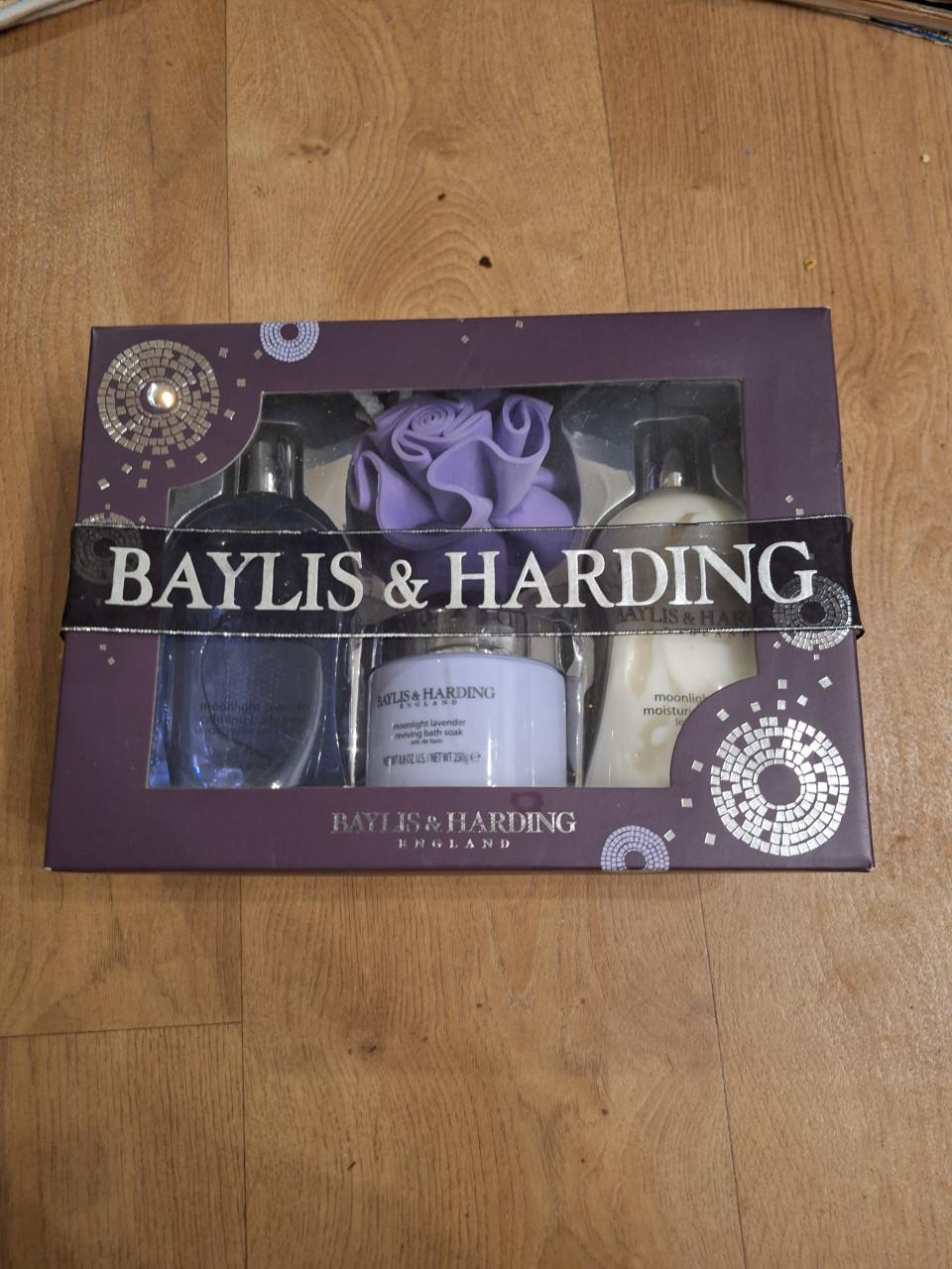Baylis & Harding pakket