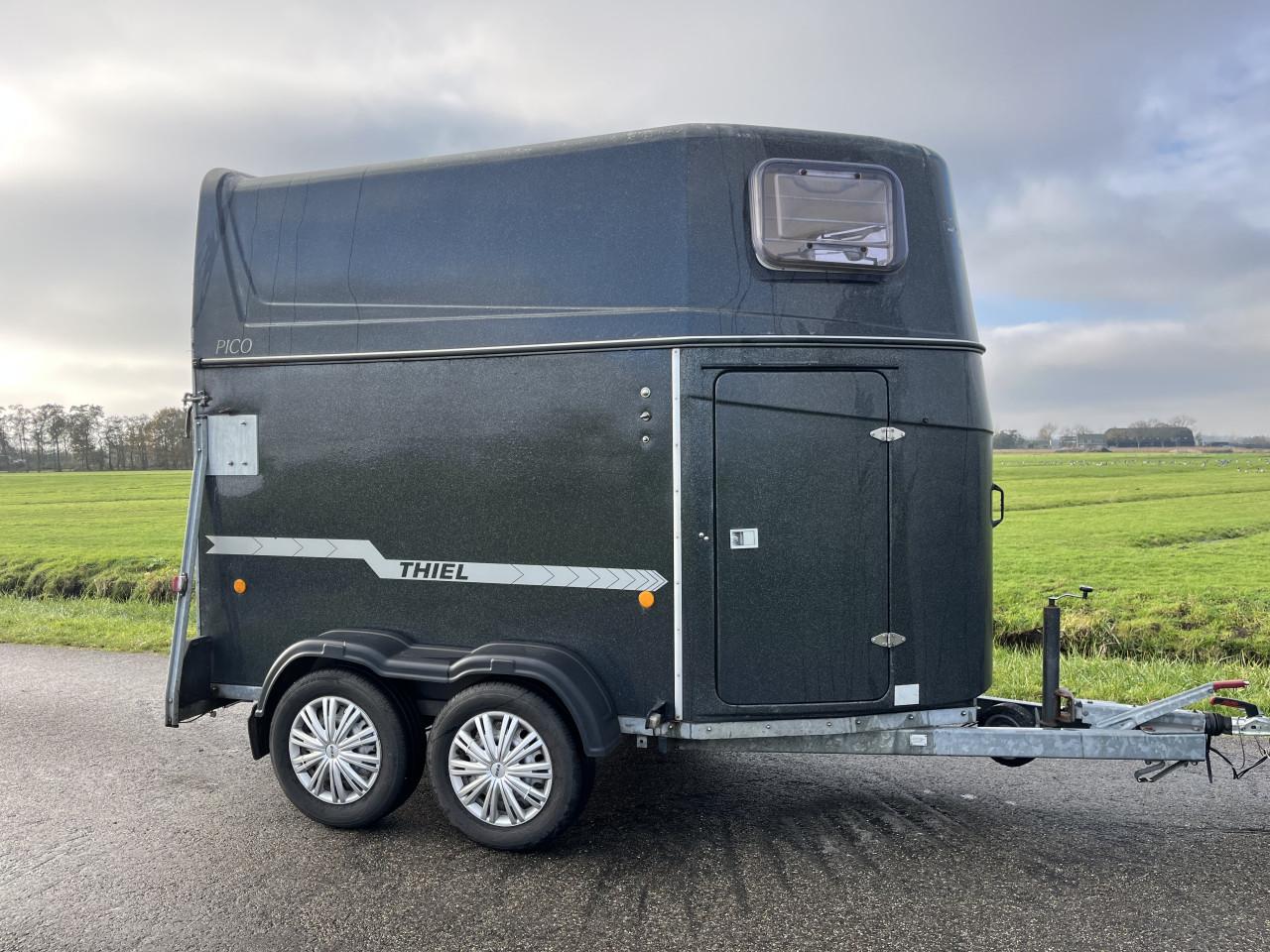 Lichtgewicht polyester Thiel Pico met alubicomp bodem