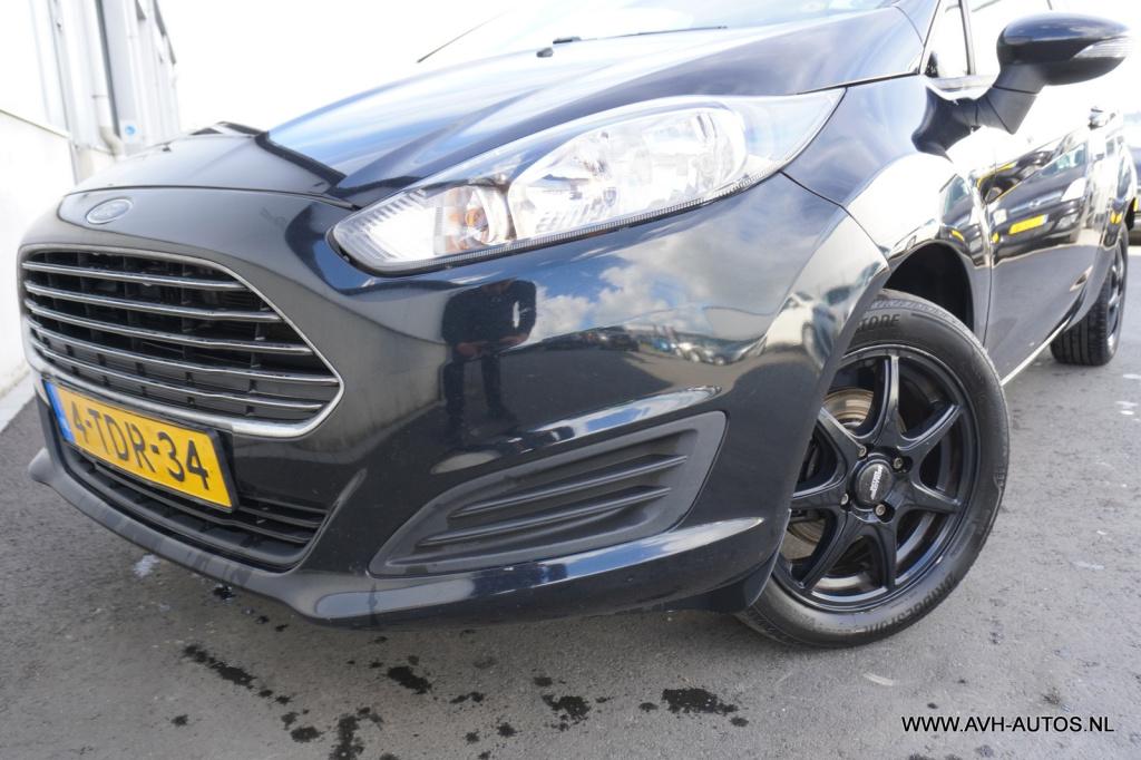Ford Fiesta 1.0 style