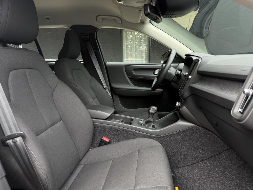 Volvo XC40 1.5 t2 momentum - 12.600km - nieuwstaat -