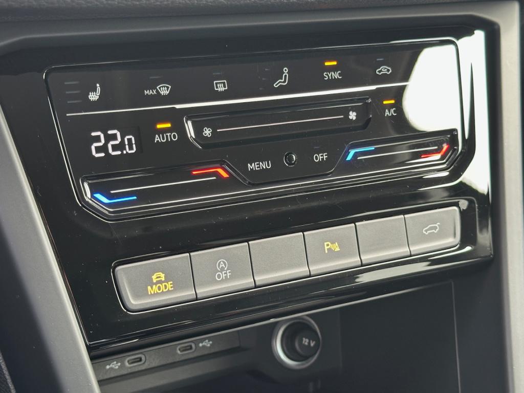 Volkswagen Touran 1.5 tsi comfortline 7-persoons | keyless | navi | camera 