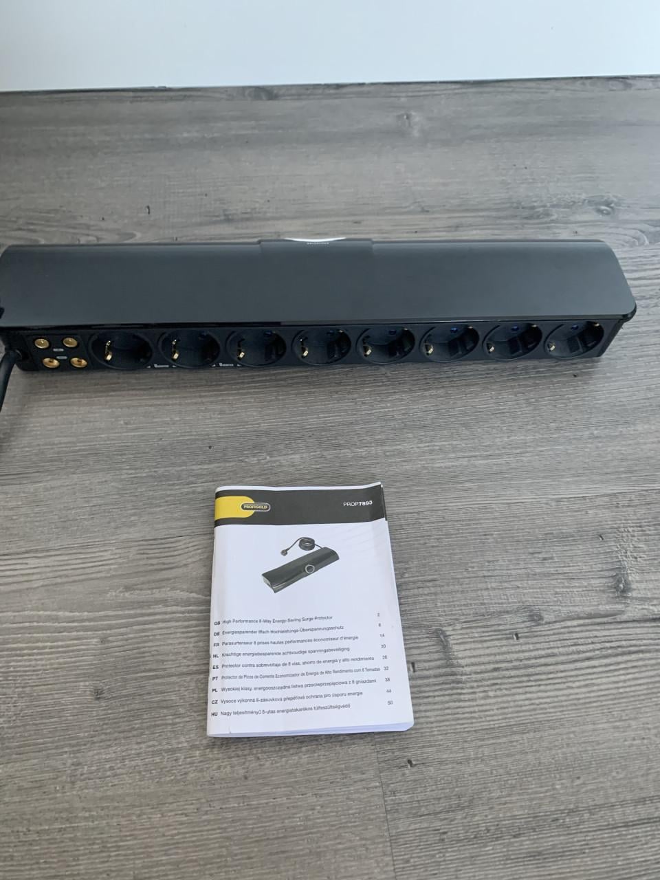 Overspanningsbeveiliging Profigold met 8 Contactdozen!