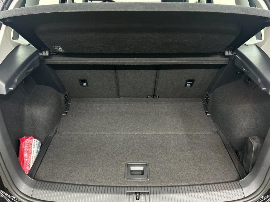 Volkswagen Golf Sportsvan occasion 1.4 tsi highline | zwart | tweedehands v