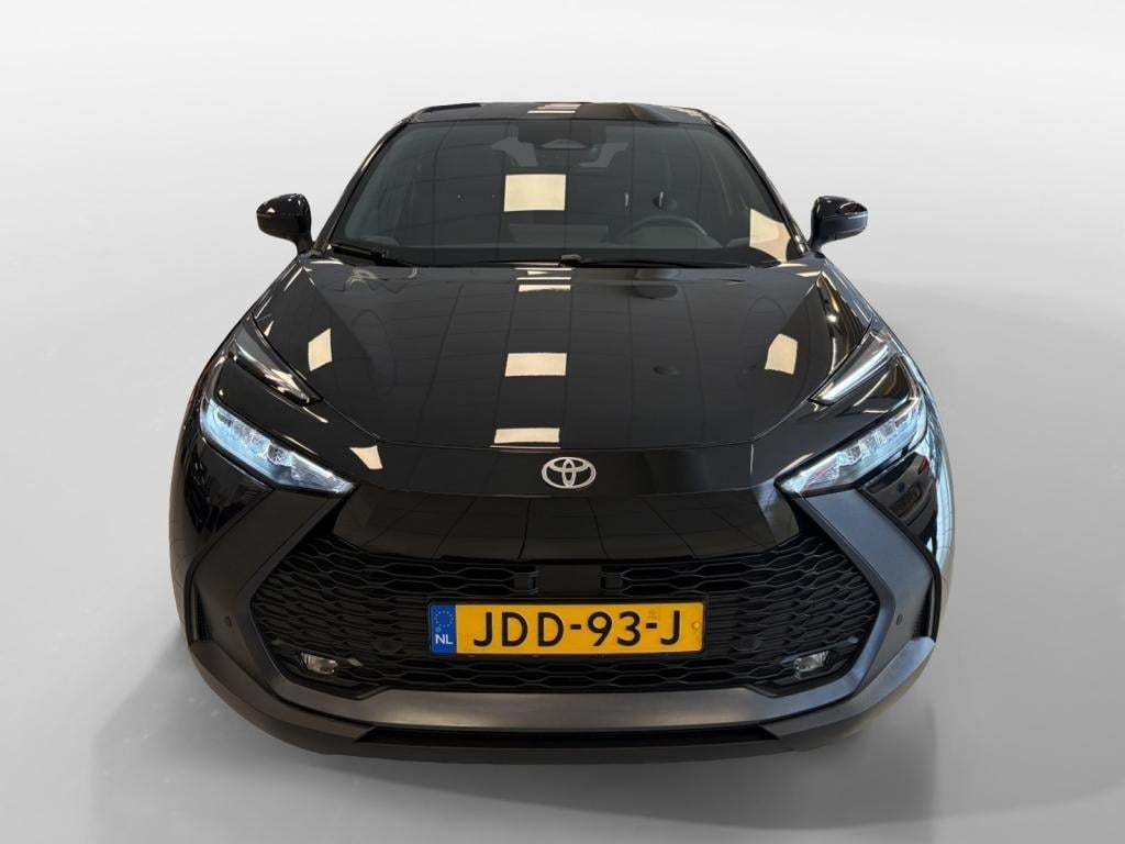 Toyota C-hr 1.8 hybrid 140 dyn