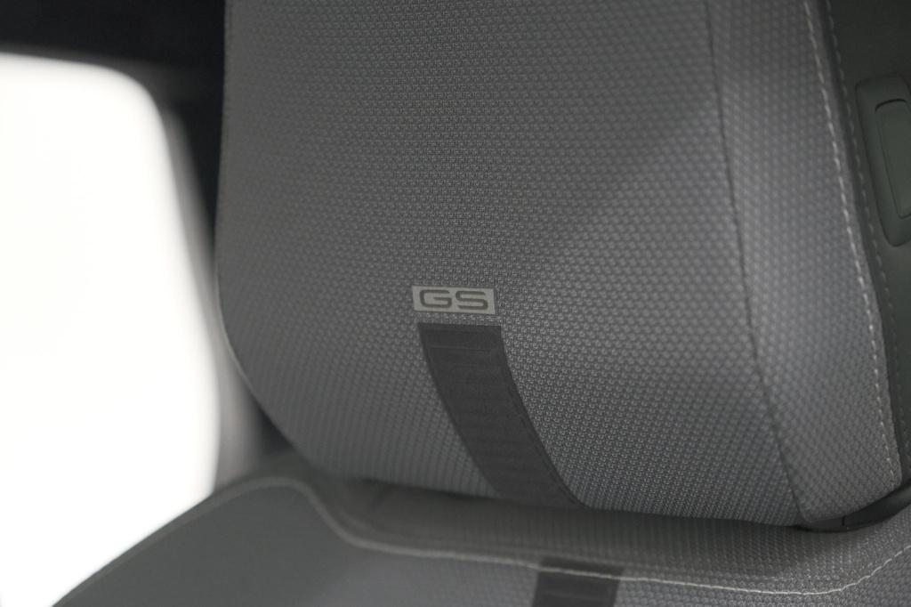 Opel Grandland 1.2 turbo 145 hybrid gs | nieuw model | camera | apple carpl