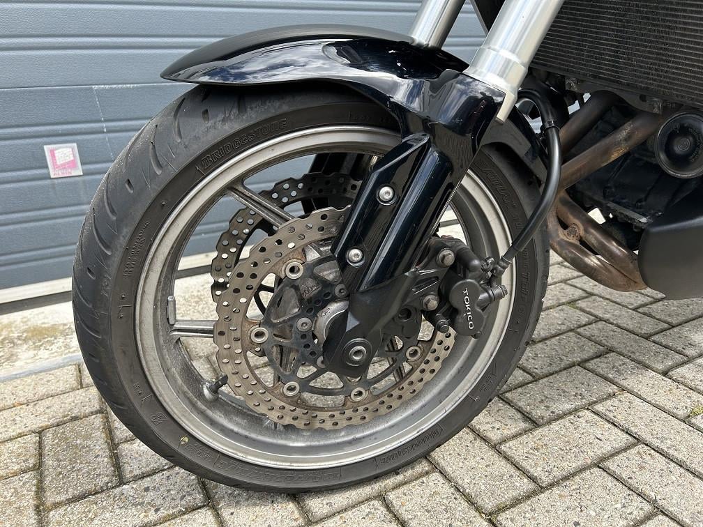 Kawasaki Versys 650 uit 2007, kofferset, handguards, valprotectie etc €2695