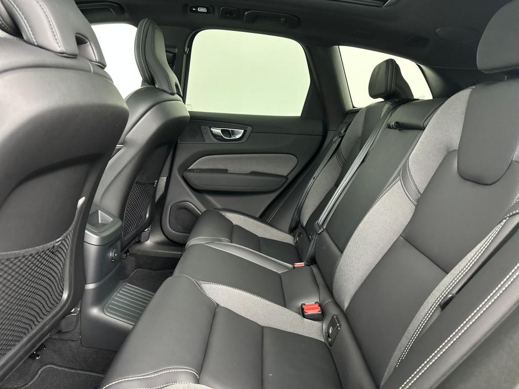 Volvo XC60 t6 398pk recharge black edition ultra| pano| 360camera| facelift