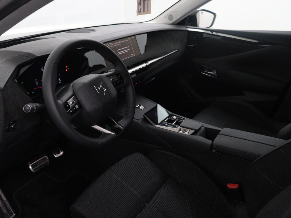 Ds Ds 4 hybrid 145 Étoile | trekhaak | full led | head-up display | electri