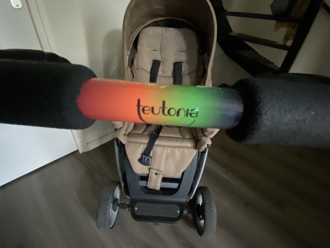 Combi kinderwagen met toebehoren.