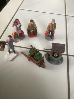 Lemax figuren voor een kerstdorp