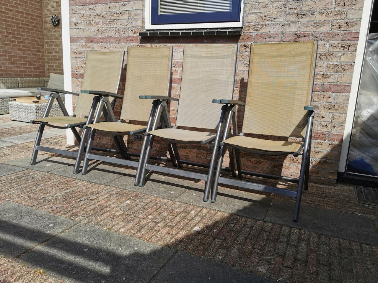 Tuinstoelen met kussens