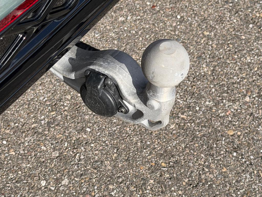 Volkswagen Tiguan 1.5 ehybrid r-line | black line | 360 camera | trekhaak |