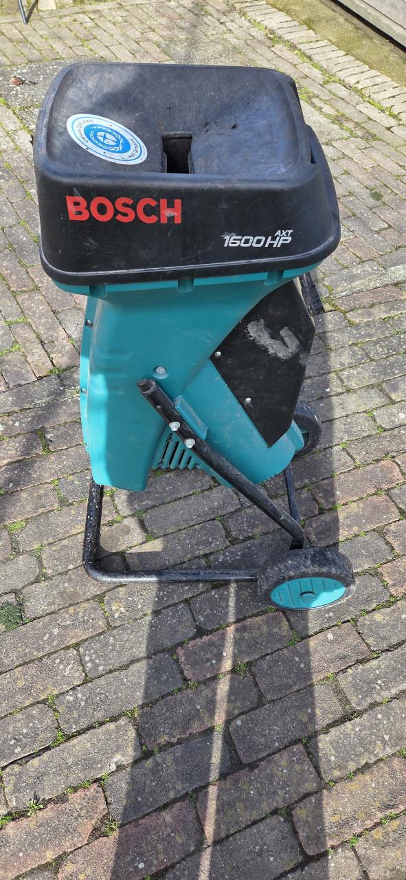 Bosch AXT Rapid 2000 tuinhakselaar