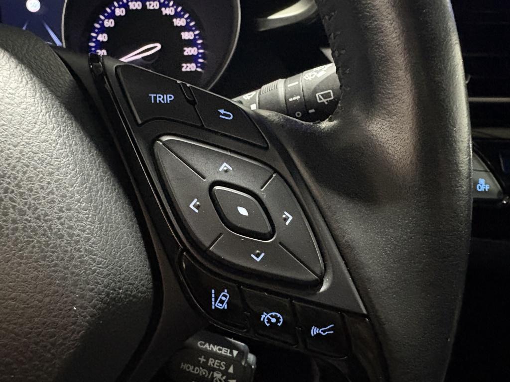 Toyota C-hr 1.8 hybrid style