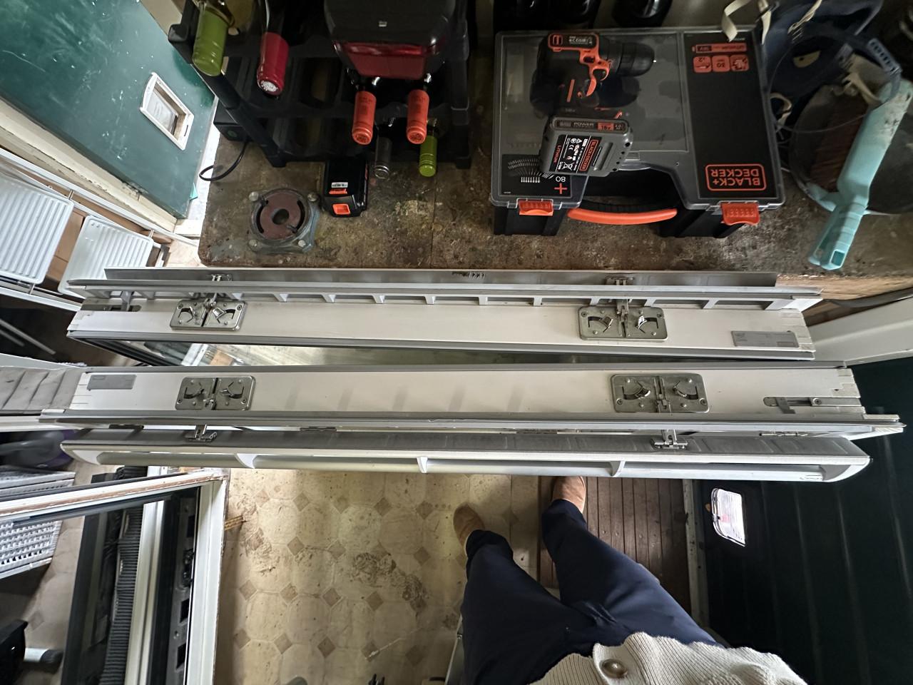 Velux dakraam GGL UK04 2 stuks