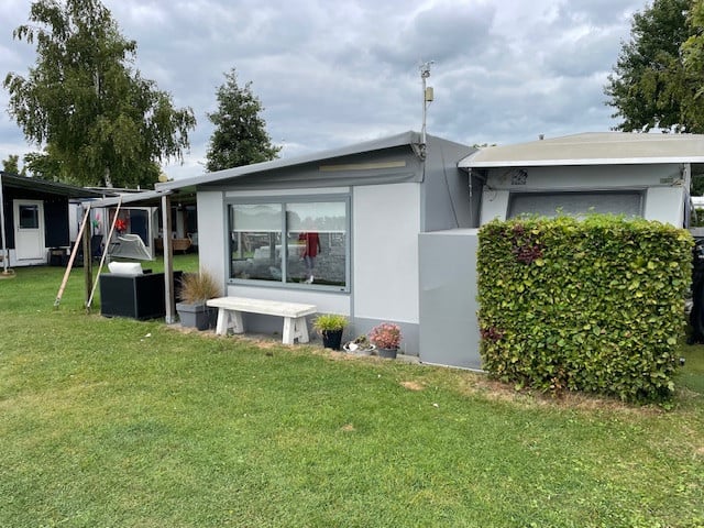 Te huur caravan op camping de paardekreek