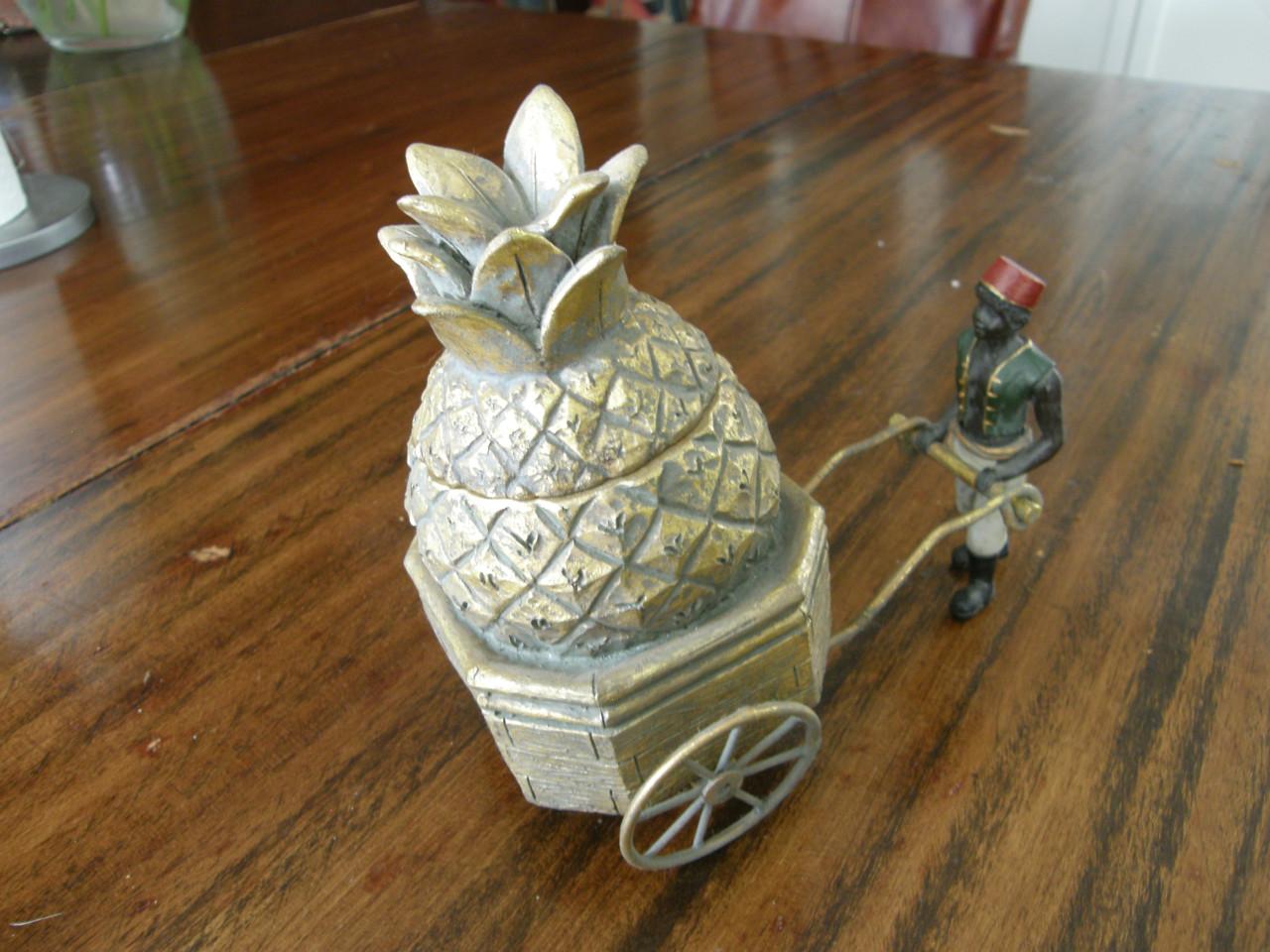 Ananas pot