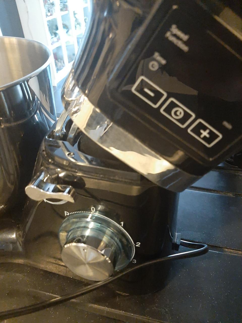 Keukenmachine kitchenbrothers is nieuw en ongebruikt