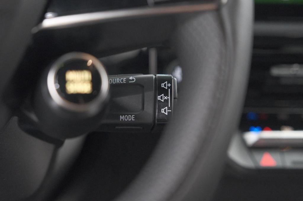 Renault Clio 1.8 hybrid 160 techno | nieuw model | 360 camera | dodehoekdet