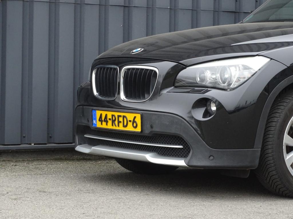 BMW X1 sdrive18i executive automaat | leder | bluetooth