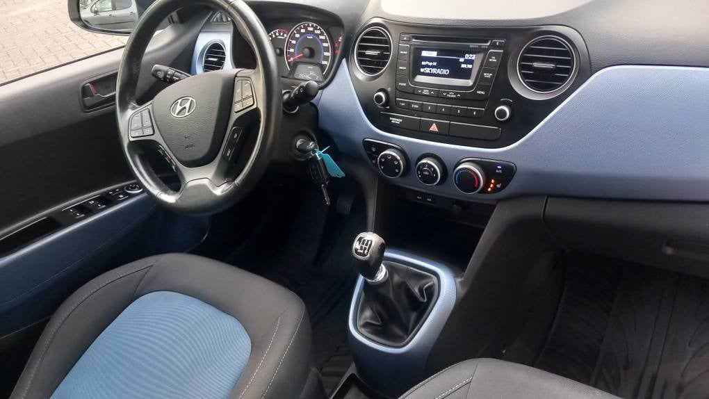 Hyundai I10 1.0 i I-Motion Comfort 5drs bj:2015 airco lm-velgen 103.000km