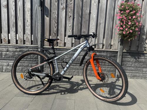 Cube meisjes fiets