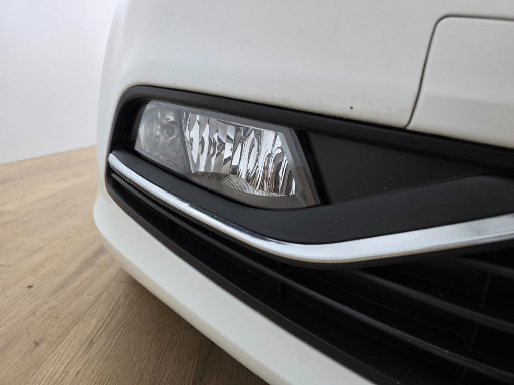 Volkswagen Polo occasion 1.0 wit leuke uitvoering | tweedehands volkswagen 