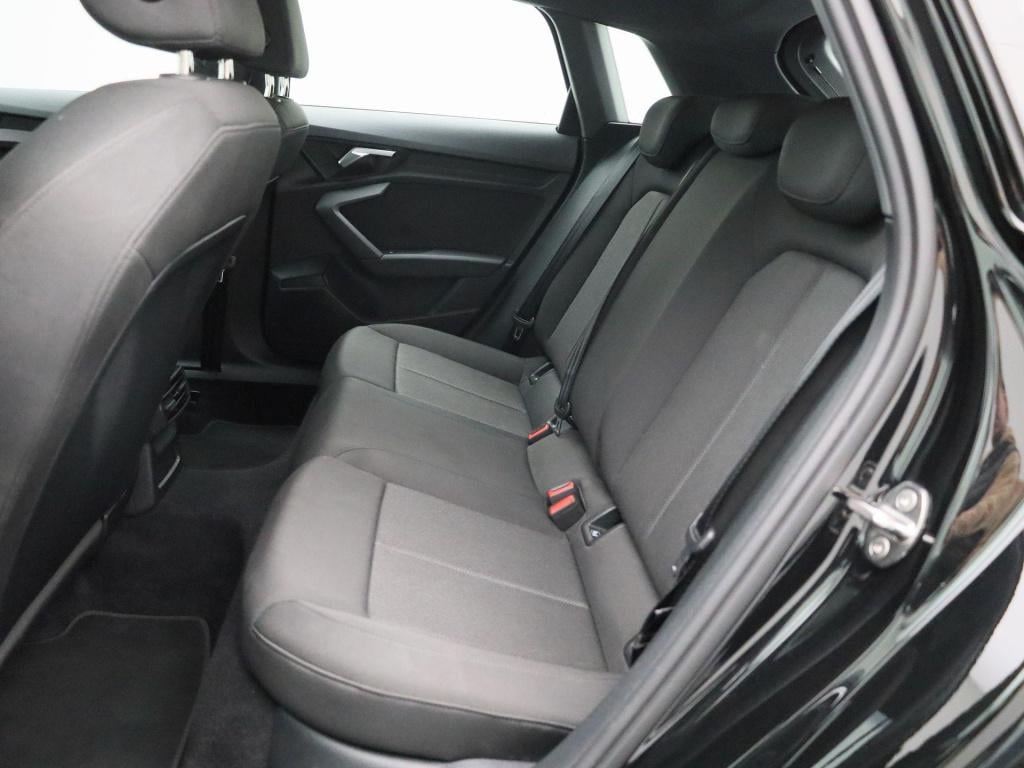 Audi A3 sportback 30 tfsi business edition | automaat | navigatie | vitrual