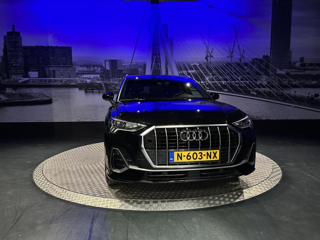 Audi Q3 35 tfsi s line pro line s *navi*appconnect*camera*