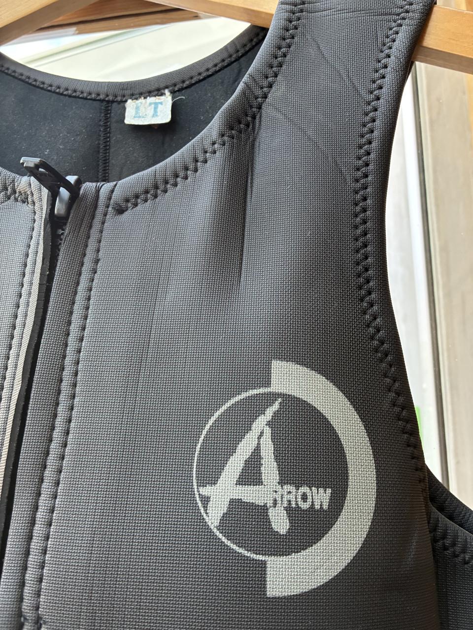 Surfpak/wetsuit met surfschoenen