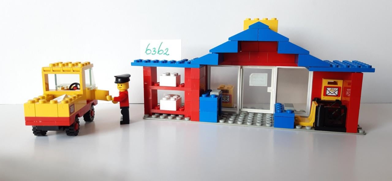 Lego Classic town 6362: postkantoor  De set is zoals op de foto's te zien i