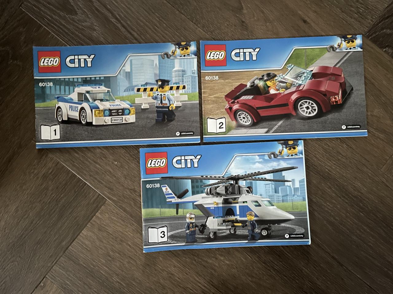Lego pakket City: 60128 + 3177 + 60239 + 60138+ 60206+60067